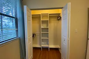 8987 W 35th Ave, Hialeah, FL 33018 - Photo 20