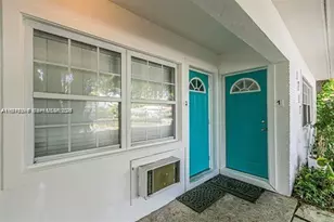 1717 NE 12th St, Fort Lauderdale, FL 33304 - Photo 2