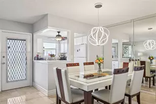 804 SE 7th St, Deerfield Beach, FL 33441 - Photo 1