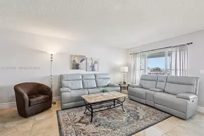 804 SE 7th St #402, Deerfield Beach, FL 33441 - Photo 20