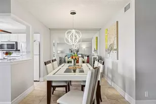 804 SE 7th St, Deerfield Beach, FL 33441 - Photo 10