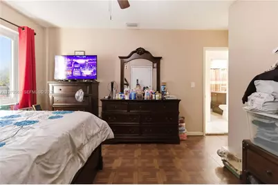 380 NW 133rd St, North Miami, FL 33168 - Photo 30