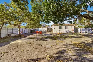 380 NW 133rd St, North Miami, FL 33168 - Photo 2