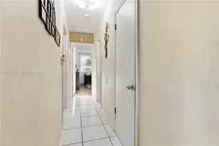 380 NW 133rd St, North Miami, FL 33168 - Photo 22