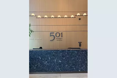 121 NE 5th St #2504, Miami, FL 33132 - Photo 2