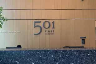 121 NE 5th St, Miami, FL 33132 - Photo 2