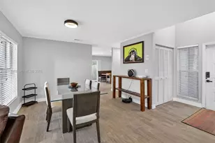 4700 Grapevine Wy, Davie, FL 33331 - Photo 10