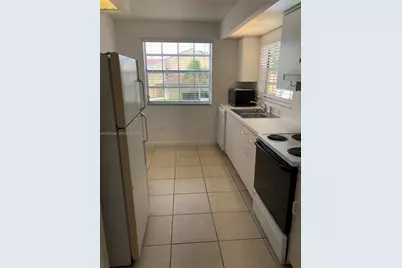 2268 SE 27th Dr #202-7F, Homestead, FL 33035 - Photo 12