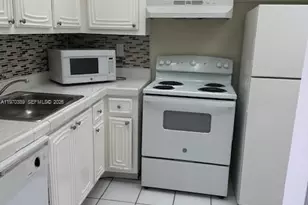 484 NW 165th St Rd, Miami, FL 33169 - Photo 10