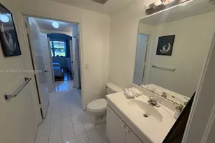 6740 NW 114th Ave, Doral, FL 33178 - Photo 10