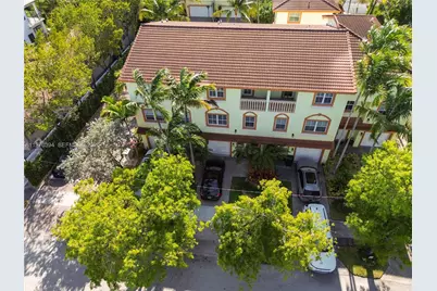 621 NE 8th Ave, Fort Lauderdale, FL 33304 - Photo 18