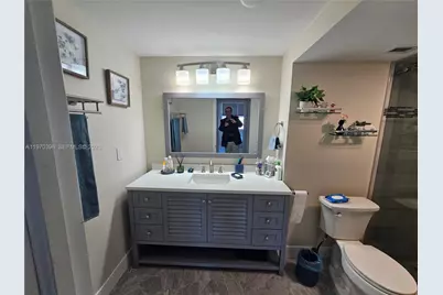 300 Bayview Dr #2101, Sunny Isles Beach, FL 33160 - Photo 8