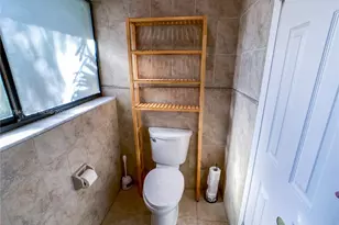 956 Mockingbird Ln, Plantation, FL 33324 - Photo 36