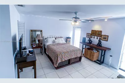 956 Mockingbird Ln #500, Plantation, FL 33324 - Photo 18