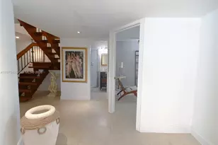 956 Mockingbird Ln, Plantation, FL 33324 - Photo 4