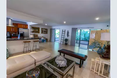 956 Mockingbird Ln #500, Plantation, FL 33324 - Photo 4