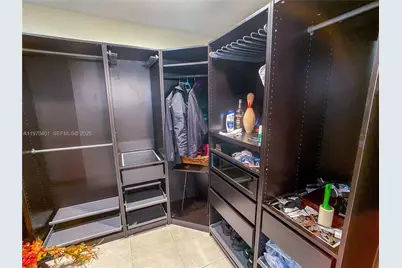 956 Mockingbird Ln #500, Plantation, FL 33324 - Photo 32