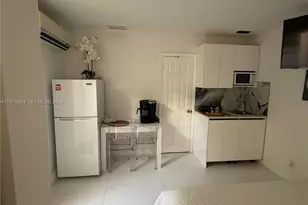 45 SW 28th Rd, Miami, FL 33129 - Photo 8