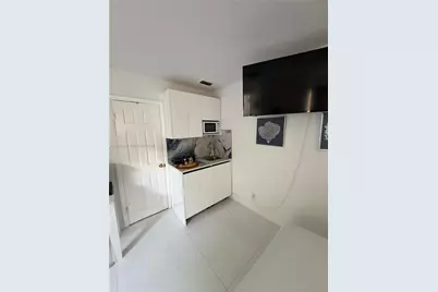 45 SW 28th Rd #0, Miami, FL 33129 - Photo 10