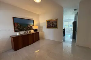 10832 NW 84th St, Doral, FL 33178 - Photo 8