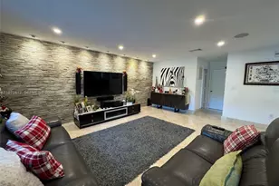 10973 NW 53rd Ln, Doral, FL 33178 - Photo 12
