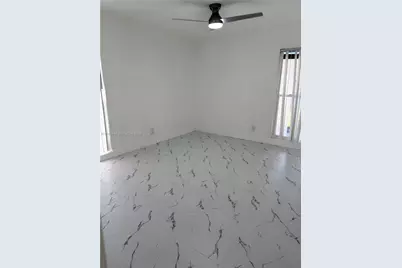 7811 NW 66th Ter, Tamarac, FL 33321 - Photo 14