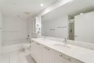 951 Brickell Ave, Miami, FL 33131 - Photo 24
