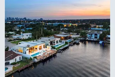 2225 NE 19th St, Fort Lauderdale, FL 33305 - Photo 8