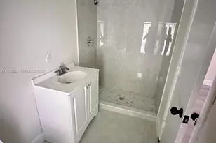 6777 NW 4th St, Margate, FL 33063 - Photo 10