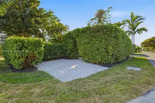 6014 SW 22nd St, Miami, FL 33155 - Photo 36