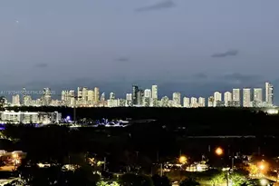 13499 Biscayne Blvd, North Miami, FL 33181 - Photo 32