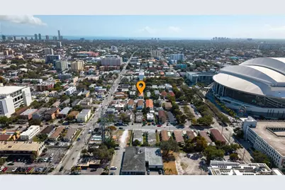 1330 NW 5th St #5, Miami, FL 33125 - Photo 6