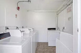 3001 SW 2nd St, Miami, FL 33135 - Photo 16