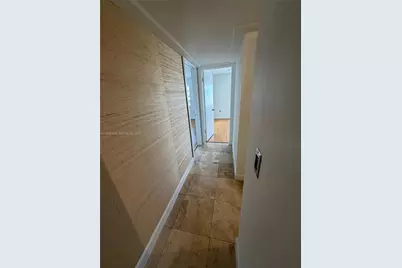 4670 W 13th Ln #523, Hialeah, FL 33012 - Photo 14