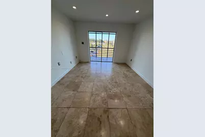 4670 W 13th Ln #523, Hialeah, FL 33012 - Photo 6