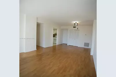 901 Hillcrest Dr #504, Hollywood, FL 33021 - Photo 8