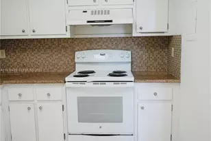 901 Hillcrest Dr, Hollywood, FL 33021 - Photo 10