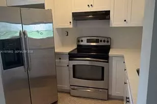 3396 Foxcroft Rd, Miramar, FL 33025 - Photo 2