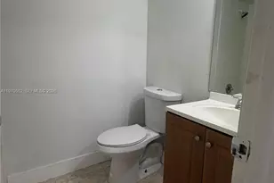 3396 Foxcroft Rd, Miramar, FL 33025 - Photo 12