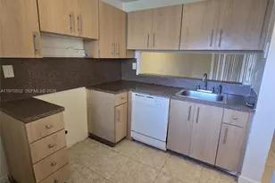 3396 Foxcroft Rd, Miramar, FL 33025 - Photo 82