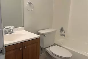 3396 Foxcroft Rd, Miramar, FL 33025 - Photo 14