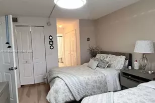 10303 Sunrise Lakes Blvd, Sunrise, FL 33322 - Photo 10