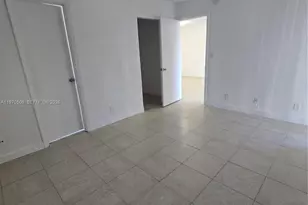 8740 N Sherman Cir, Miramar, FL 33025 - Photo 8