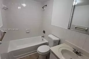 3041 W 76th St, Hialeah, FL 33018 - Photo 8