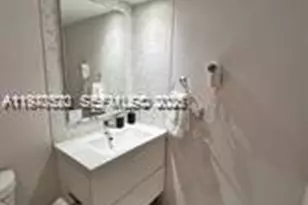 19201 Collins Ave, Sunny Isles Beach, FL 33160 - Photo 12
