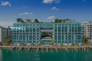 9201 E Bay Harbor Dr, Bay Harbor Islands, FL 33154 - Photo 2