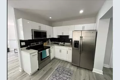 3050 NW 52nd St, Miami, FL 33142 - Photo 14