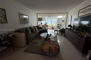 1351 NE 191st St, Miami, FL 33179 - Photo 18