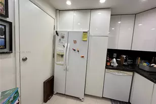 1351 NE 191st St, Miami, FL 33179 - Photo 22