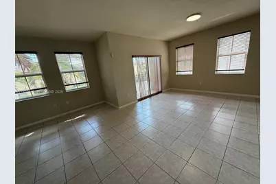 11401 NW 89th St #222, Doral, FL 33178 - Photo 6